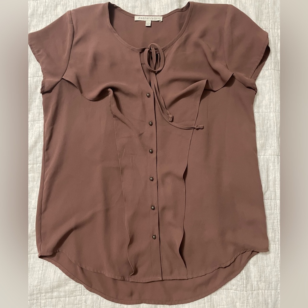 Button up cap sleeve blouse